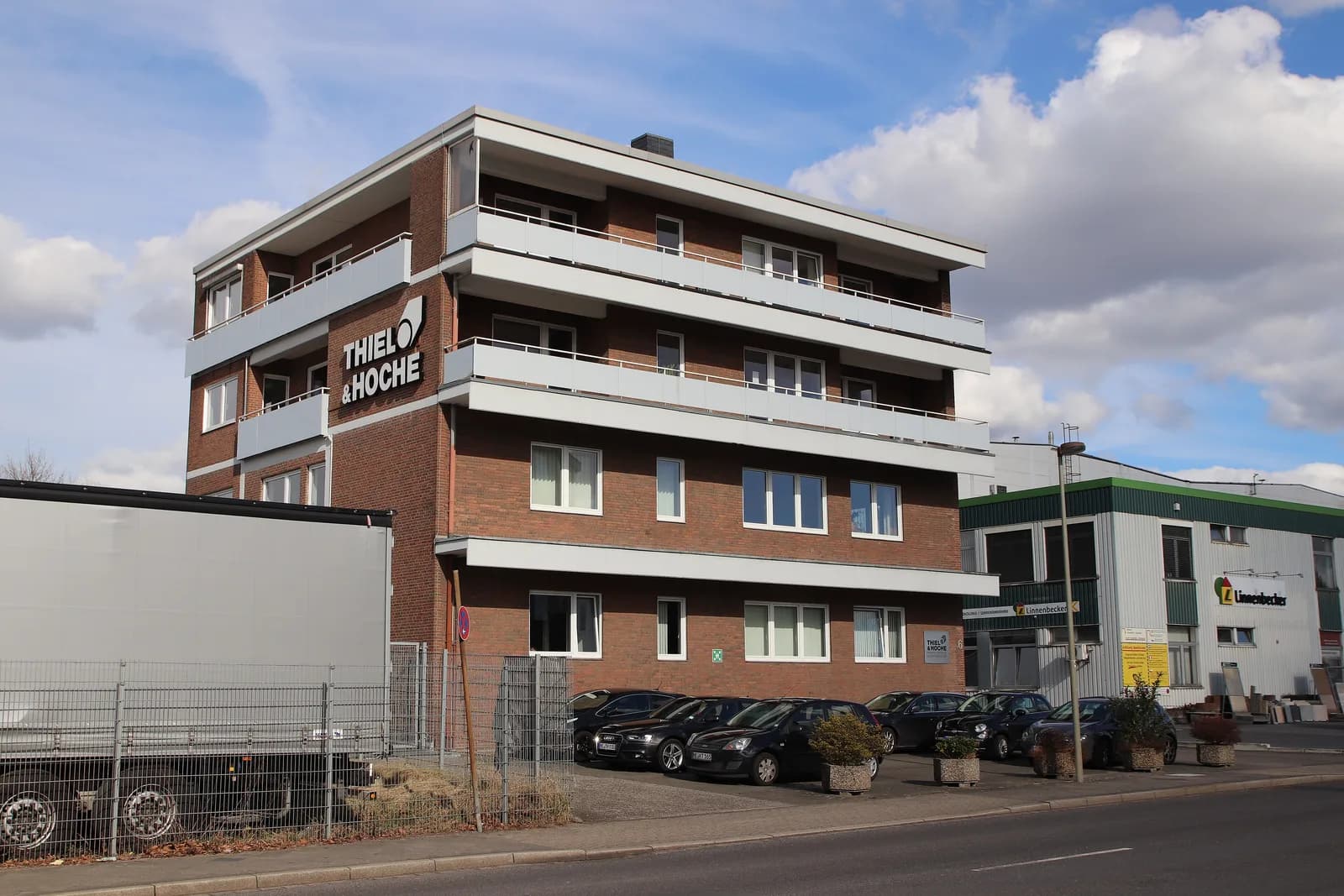 Firmengebäude an der Max-Planck-Straße im Gewerbegebiet Erkrath-Unterfeldhaus